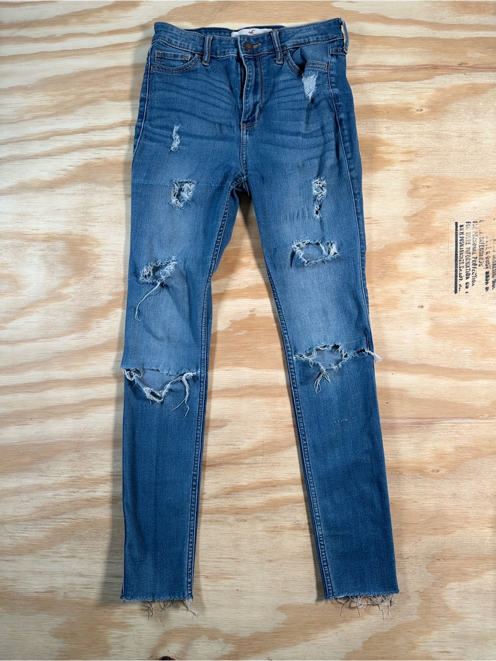 Hollister Distressed Skinny Jeans in Medium Blue